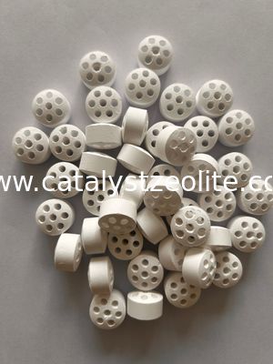ISO 16.5mm*14mm ألومينا كاتاليست دعم 7 حفرة